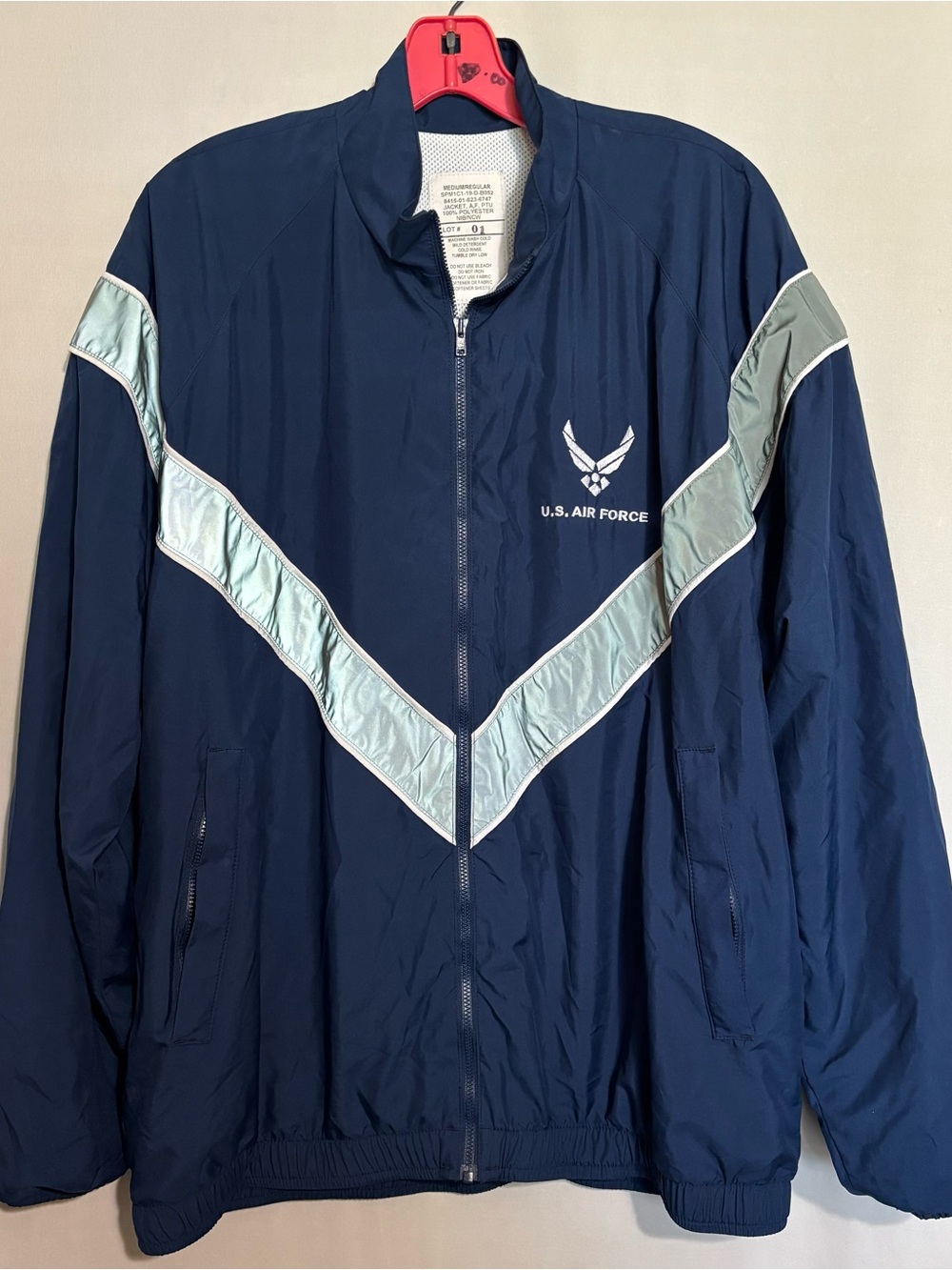 U.S. Airforce Men's Med.Navy Lightweight Windbreaker Jacket w/Reflective Chevron